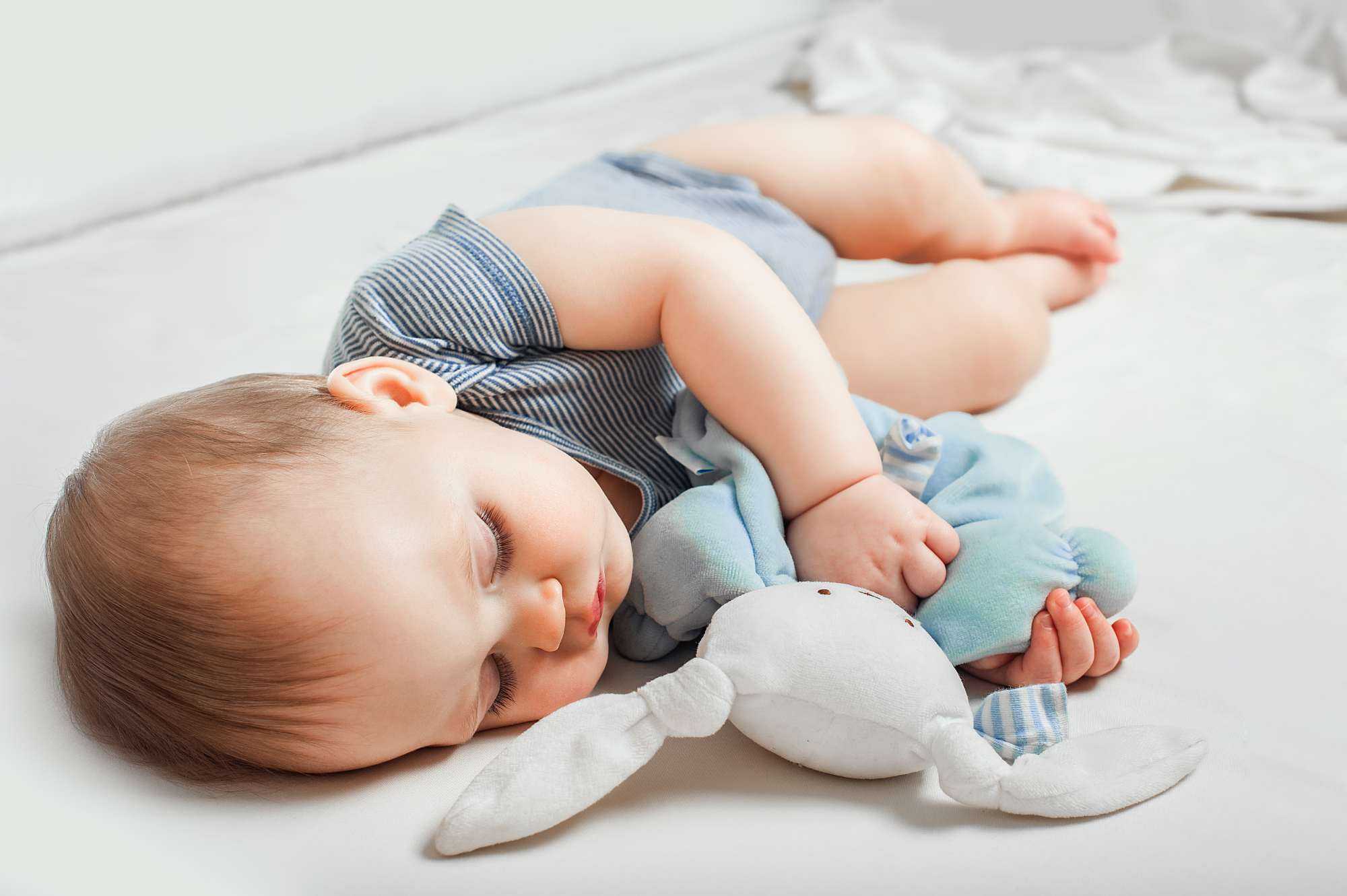 Newborn Sleeping Patterns: What Parents Need to Know